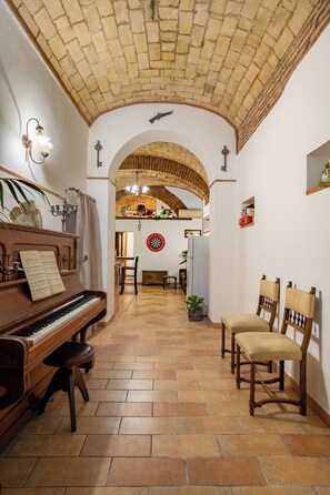 Apartment, 1 Schlafzimmer, barrierefrei, Stadtblick | Lounge