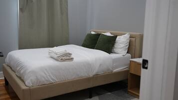 3 bedrooms, iron/ironing board, travel cot, WiFi