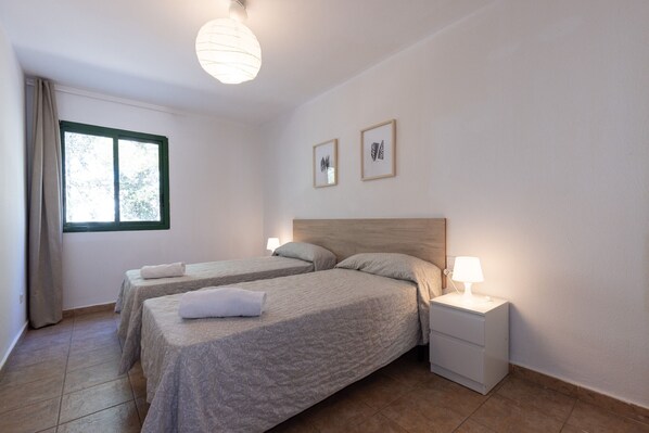 1 bedroom, desk, iron/ironing board, free WiFi