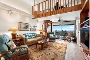 Condo, Multiple Beds (Country Club Villas#316) | Living area - Country Club Villas#316 (Kailua-Kona)