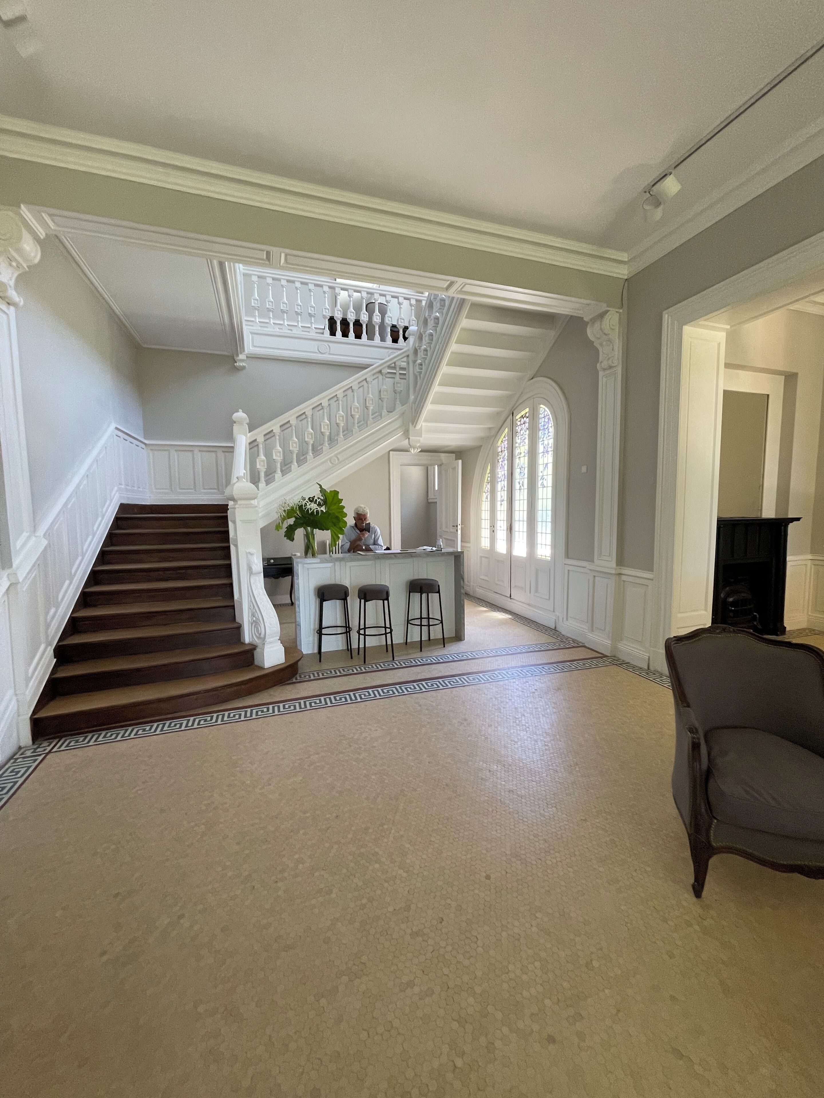 Mostrador para check-in y check-out