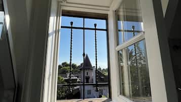 Deluxe Double Room, Garden View | Bathroom