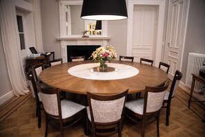 Free daily continental breakfast - Casa Villa Julia (Tigre)