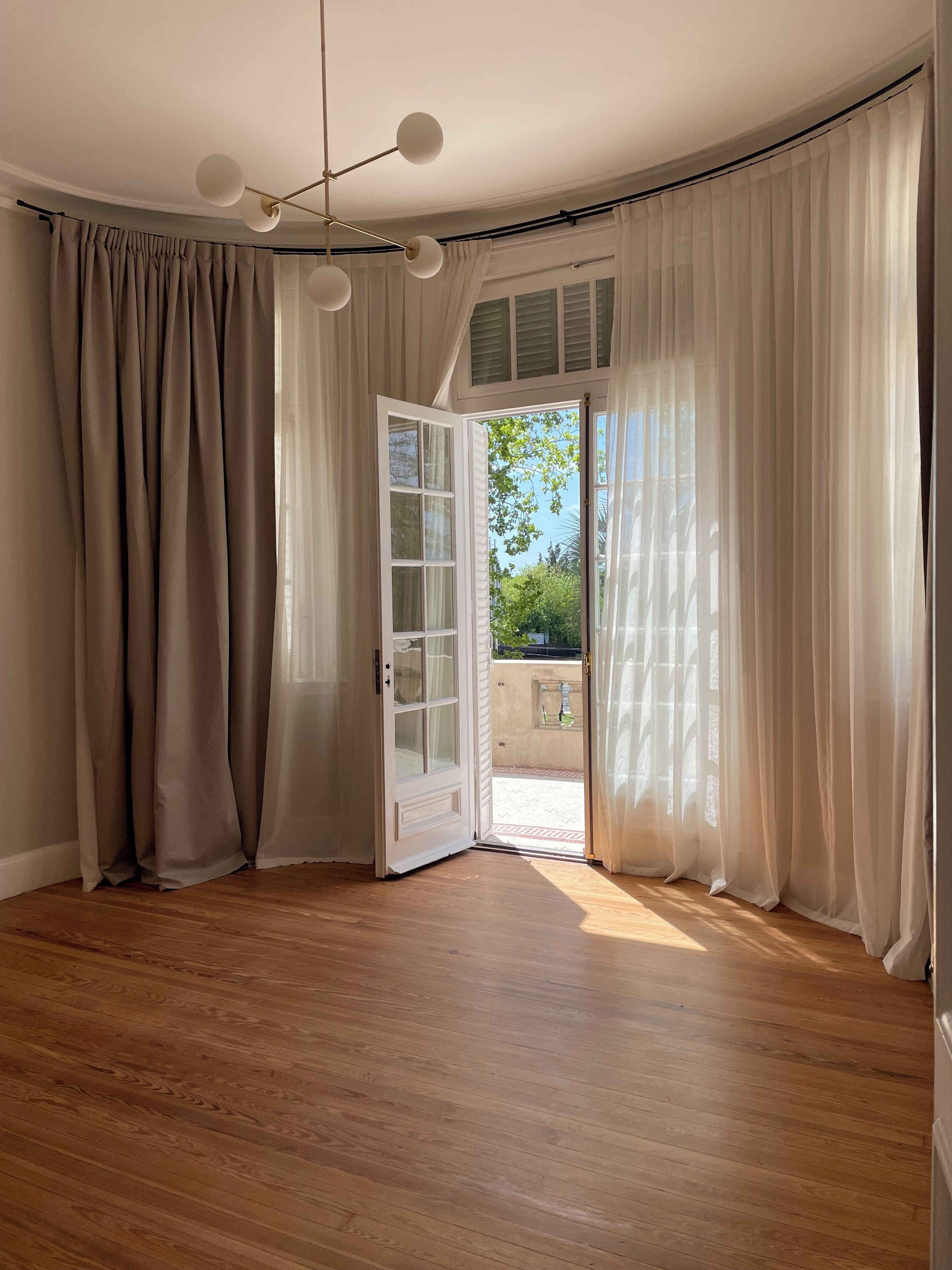 华丽双人房或双床房, 河景 | 客房内保险箱、遮光窗帘、熨斗/熨板、免费 WiFi