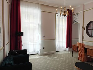 Royal Suite | Free WiFi - Hotel Viki (Vienna)