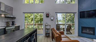 Luxury modern with breathtaking sunset views!