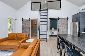 2 chambres, fer et planche Ă repasser, Wi-Fi, draps fournis