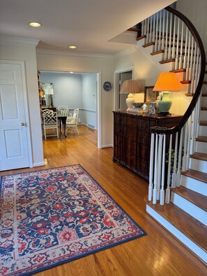 Interior - Calling All Derby Folks! (Louisville)