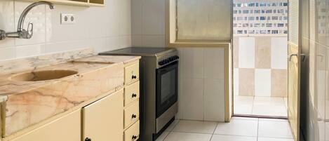 Refrigerador y horno
