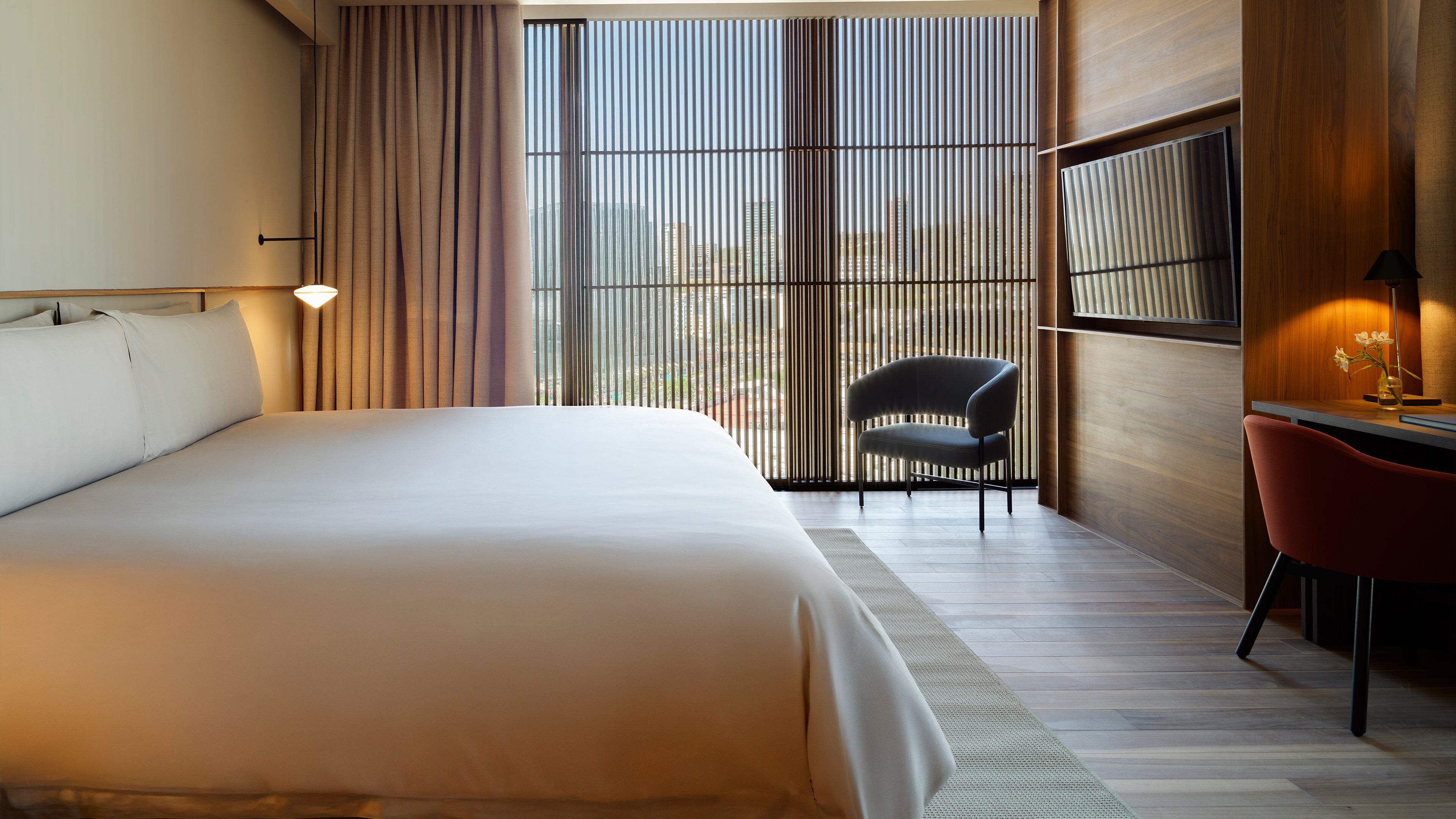 Ropa de cama de alta calidad y minibar 