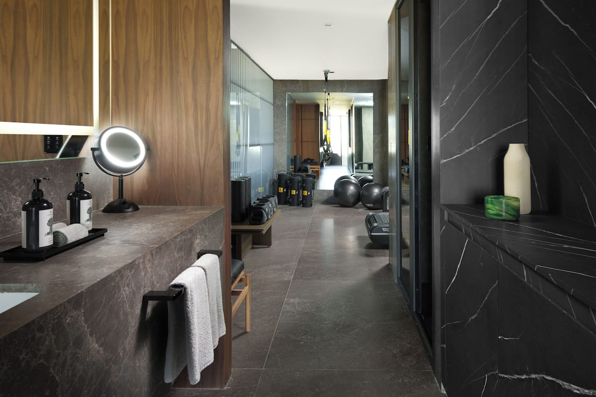 Ropa de cama de alta calidad y minibar