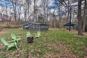 Property grounds - Riverside Retreat @ Stoney Creek (Dauphin)