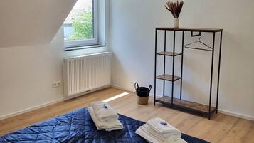 4 Schlafzimmer, Bügeleisen/Bügelbrett, Reisekinderbett, kostenloses WLAN