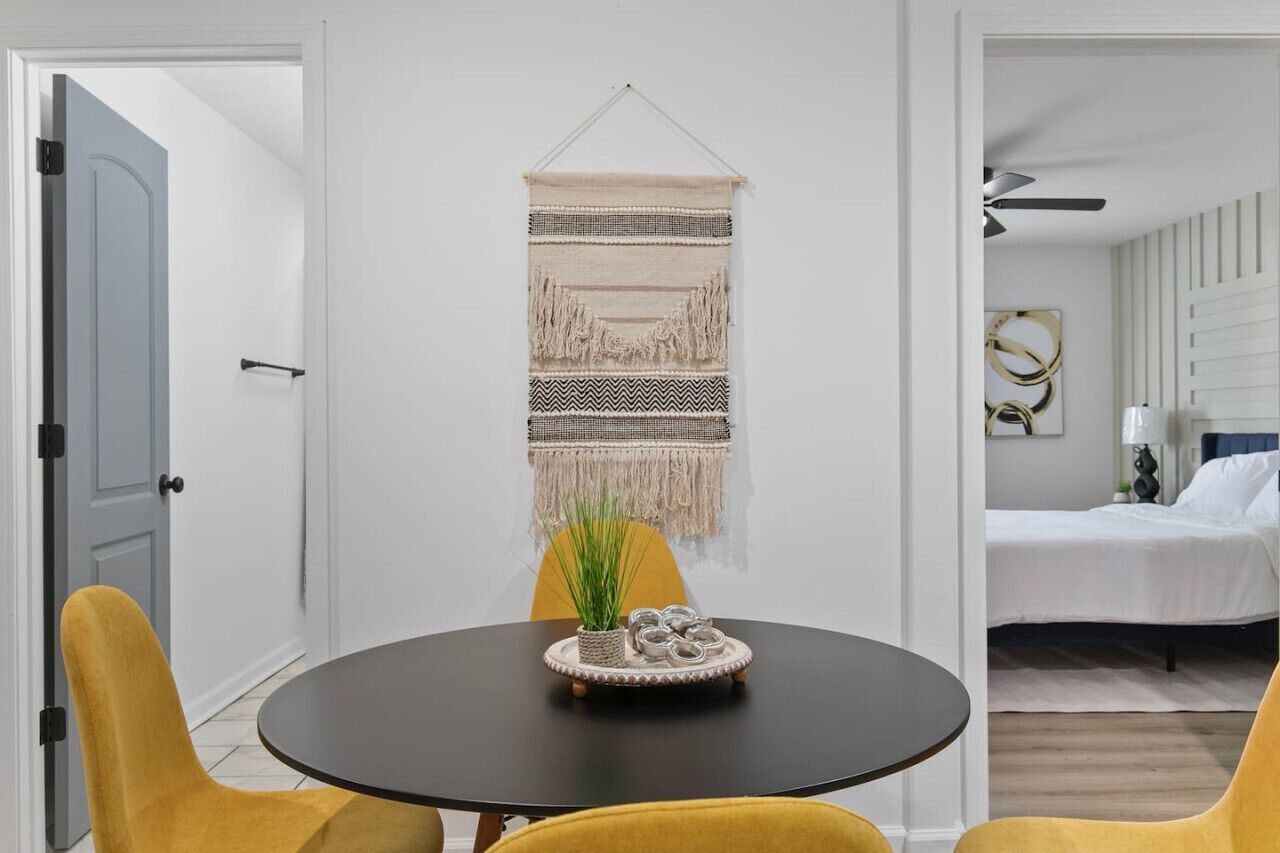 2 bedrooms, desk, iron/ironing board, free WiFi