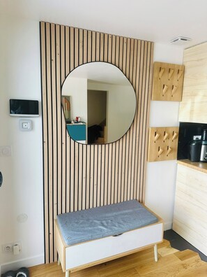 Interior - Maison 165m² à Saint-cloud Avec Grand Jardin de 500m². Idéal Pour les Familles ! (Saint-Cloud)