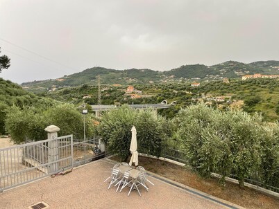 3 Bedroom Villa in Liguria
