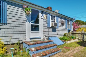 Exterior - Family-Friendly Home! Walk to Sea Street Beach (Dennis Port)