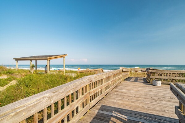 Sun loungers, beach towels - Just steps away - beach, pool, & attractions on the Emerald Isle! New Home.  (Emerald Isle)