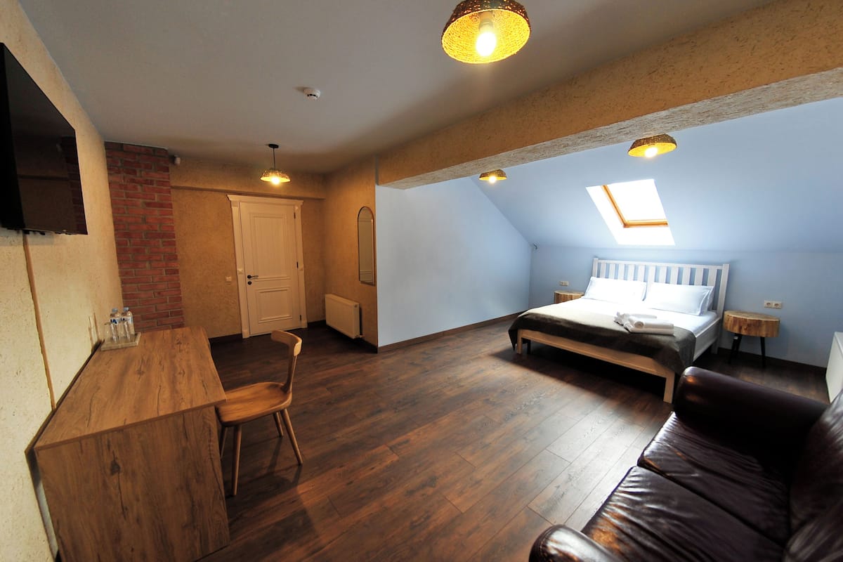 Superior Loft | 2 bedrooms, minibar, desk, free WiFi