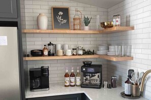 Fridge, microwave, oven, coffee/tea maker
