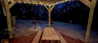 Eagles Peak-Dock Access & Boat Slip, Amazing View, King Beds, Luxury Hot Tub