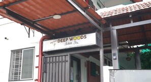 Front of property - Deep Woods Stay (Kinathukadavu)