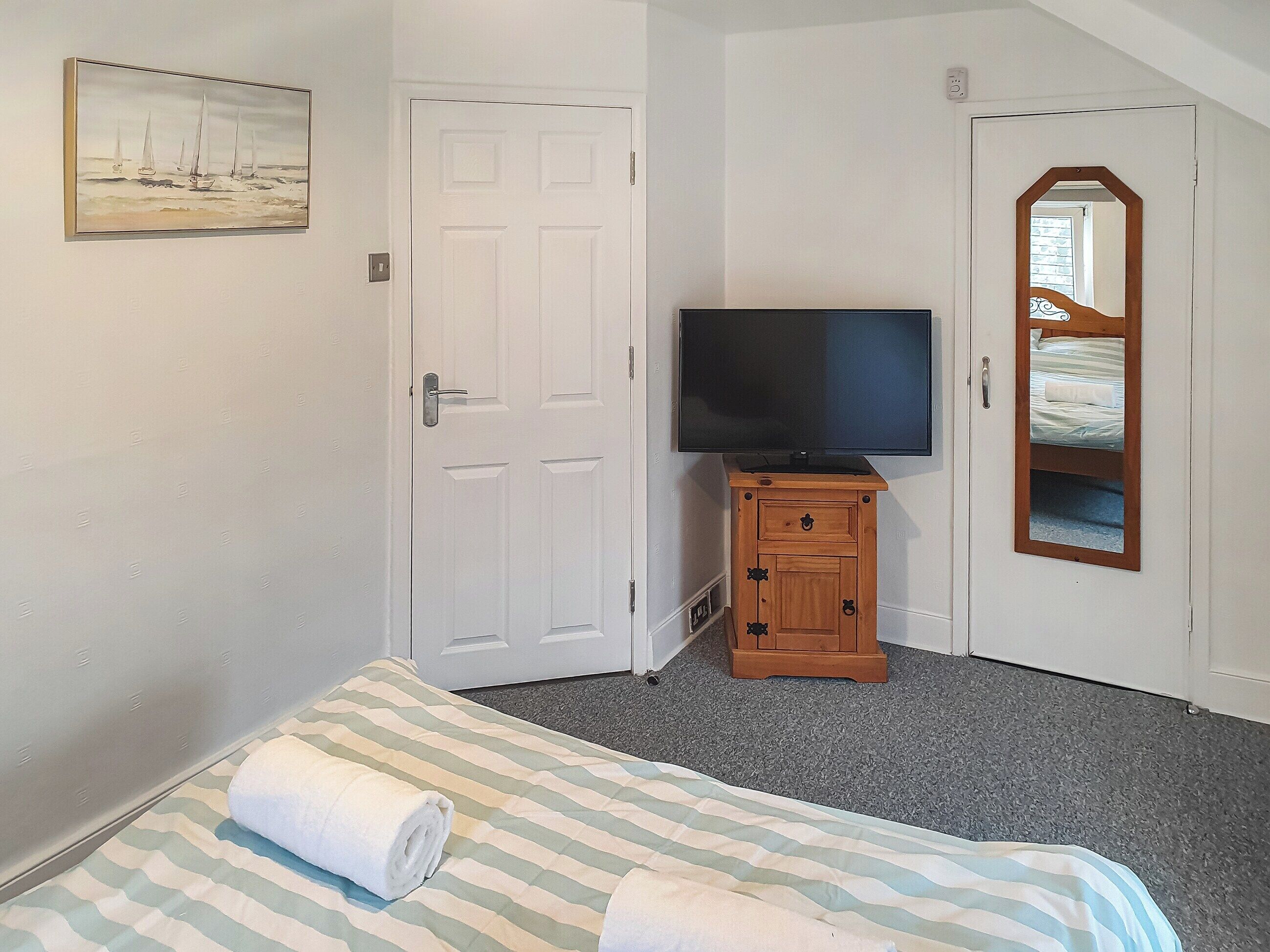 2 bedrooms, free WiFi, bed sheets