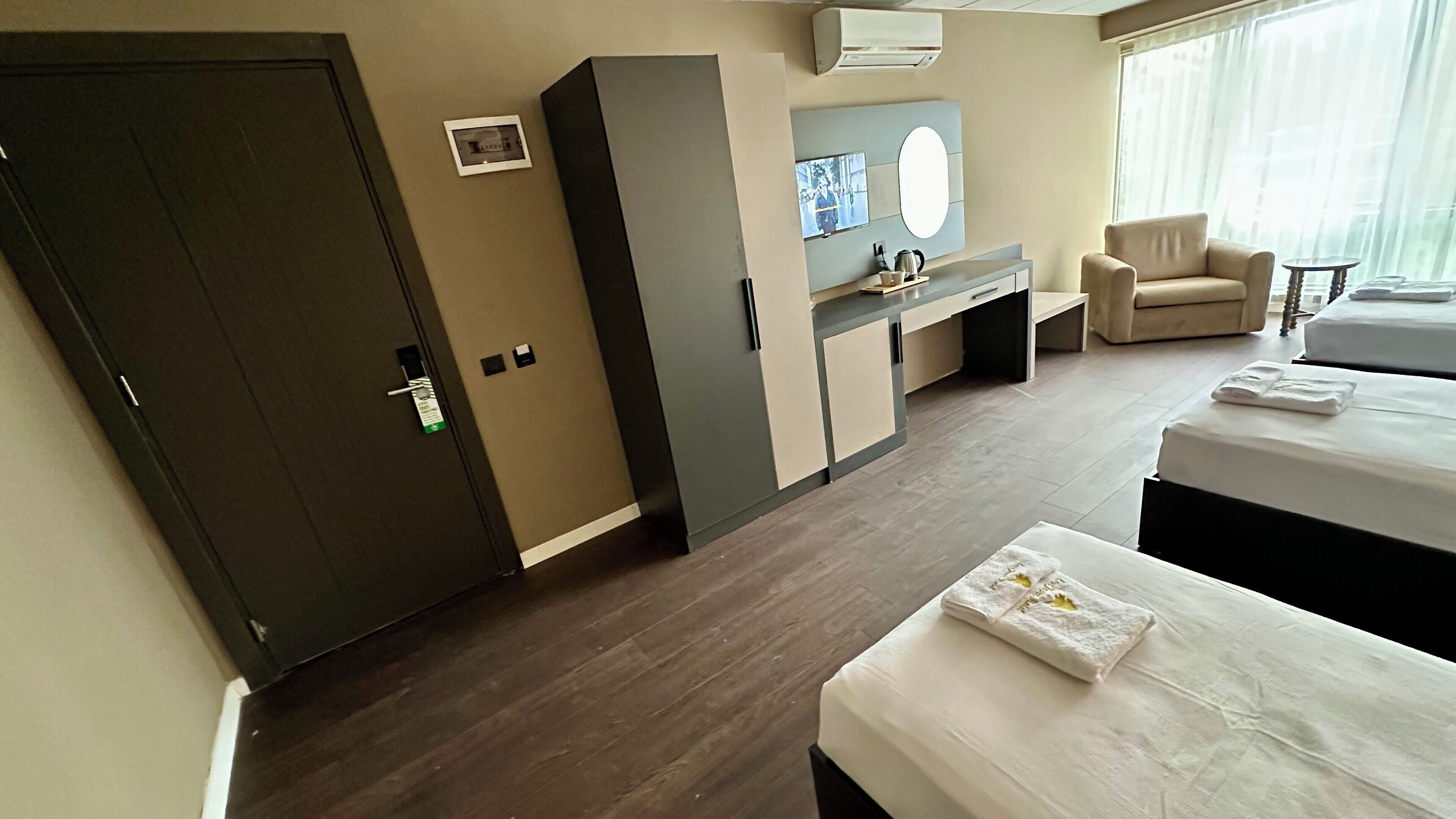 Foto - Esse Joven Hotel