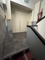 Handrails in hallways