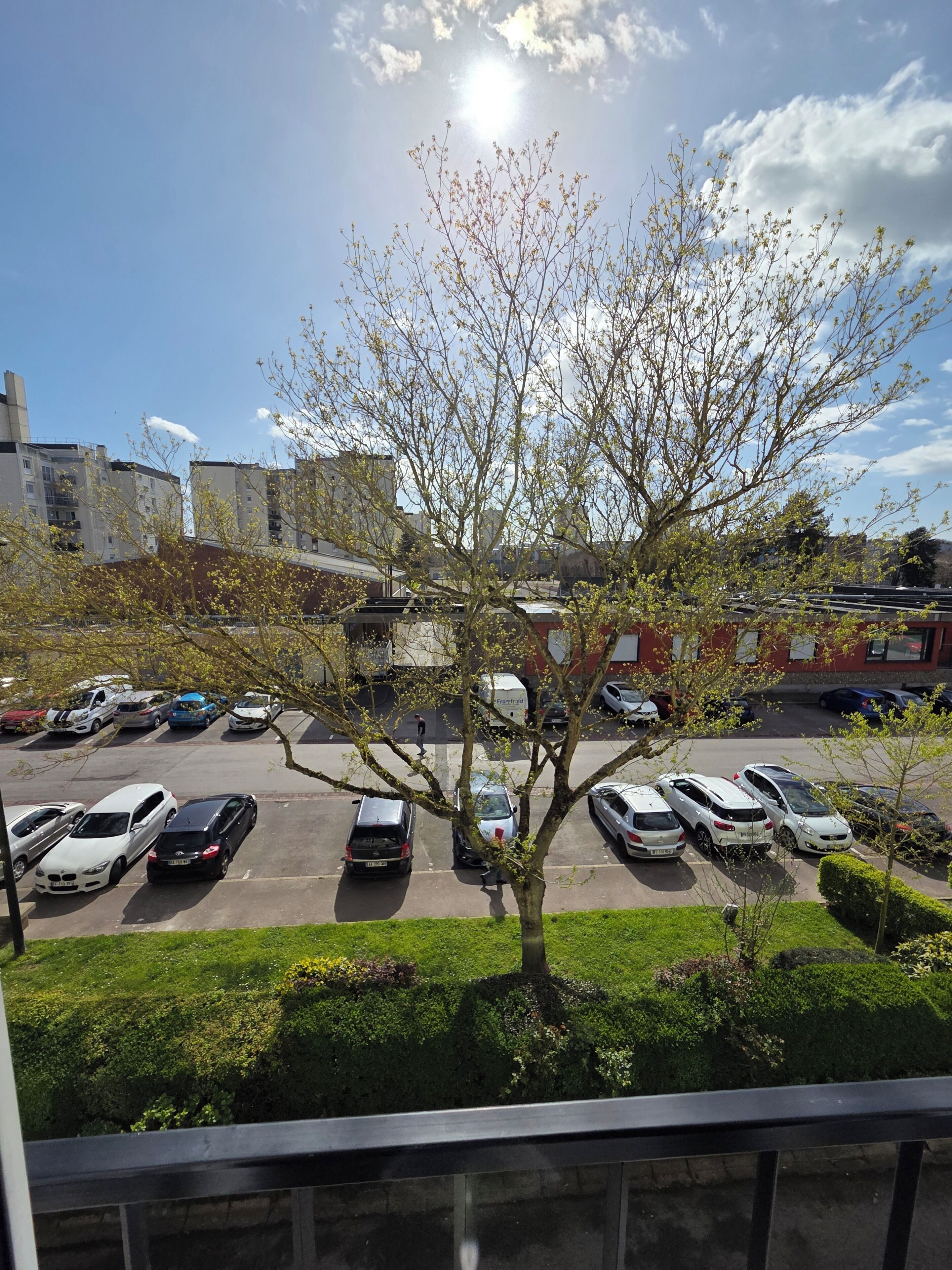 Memory foam-senger, strykejern/-brett, wi-fi (inkludert) og sengetøy