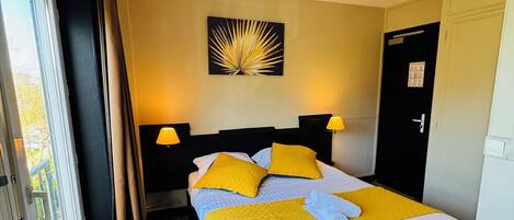 Comfort Double Room, City View