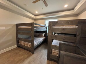2 chambres, Wi-Fi, literie fournie