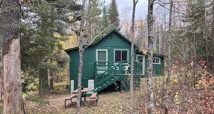 Cabin 2 "Waterfall" 2 BR, 5-6 pp, access to boats!