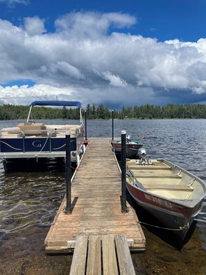 2 makuuhuonetta, ilmainen Wi-Fi, vuodevaatteet