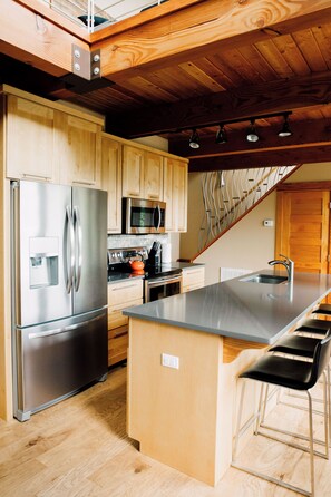 Casa de lujo, baño privado, vista a la montaña | 1 habitación, ropa de cama de alta calidad y edredón 