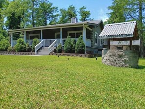Exterior - Greenfield Cozy Cabin (Wilmington)