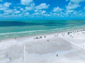 Beach - Casa Mar - 22 by Beachside Management (Siesta Key)