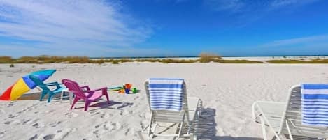 Condo, 1 King Bed with Sofa bed (Gulf Holiday - Unit 09) | Beach