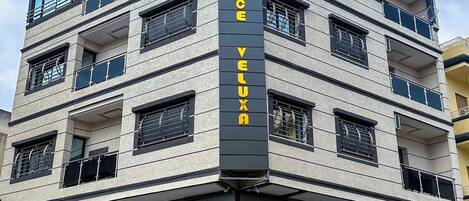 Façade de lâhĂ©bergement