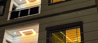 VELUXA - Luxury Holiday Homes - Centric flat