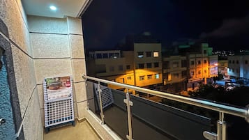 Căn hộ Deluxe, quang cảnh vườn | Hiên