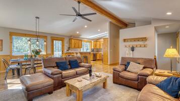 Rumah (4 Bedrooms) | Interior