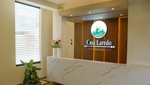 Reception - Hotel Campestre Casa Laredo (Chao)
