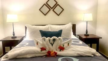 2 bedrooms, iron/ironing board, free WiFi, bed sheets