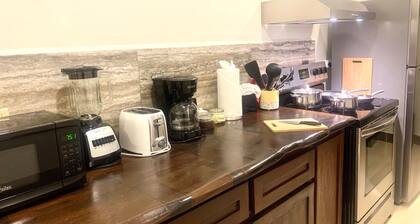 F2 Apartment, 2-Bedroom (F2)