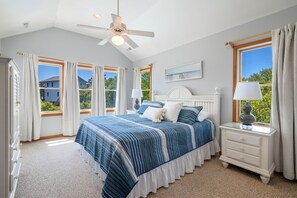 5 bedrooms, iron/ironing board, free WiFi, bed sheets