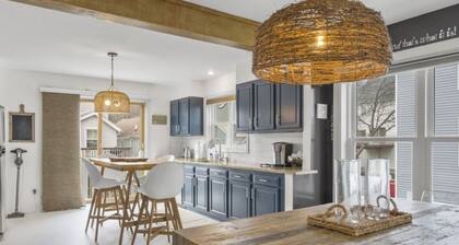 Bohemian Beach Oasis- Welcome to paradise and your own private beach!