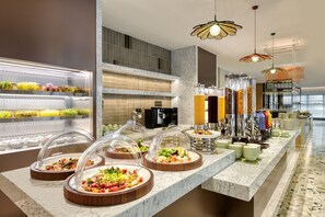 Daily buffet breakfast (CNY 138 per person) - Holiday Inn Shenzhen Nanshan by IHG (Shenzhen)