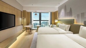 Premium bedding, down duvets, memory-foam beds, in-room safe - Holiday Inn Shenzhen Nanshan by IHG (Shenzhen)