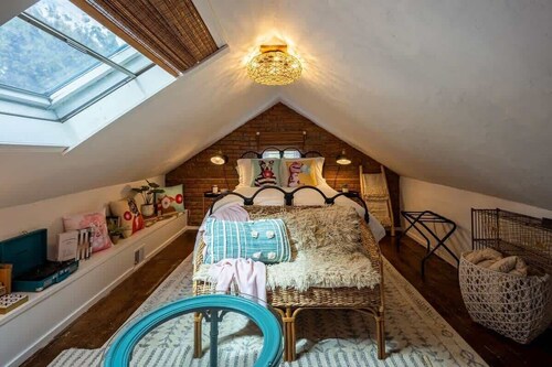Historic Cottage Retreat-IG Cowboy Pool-Hot Tub